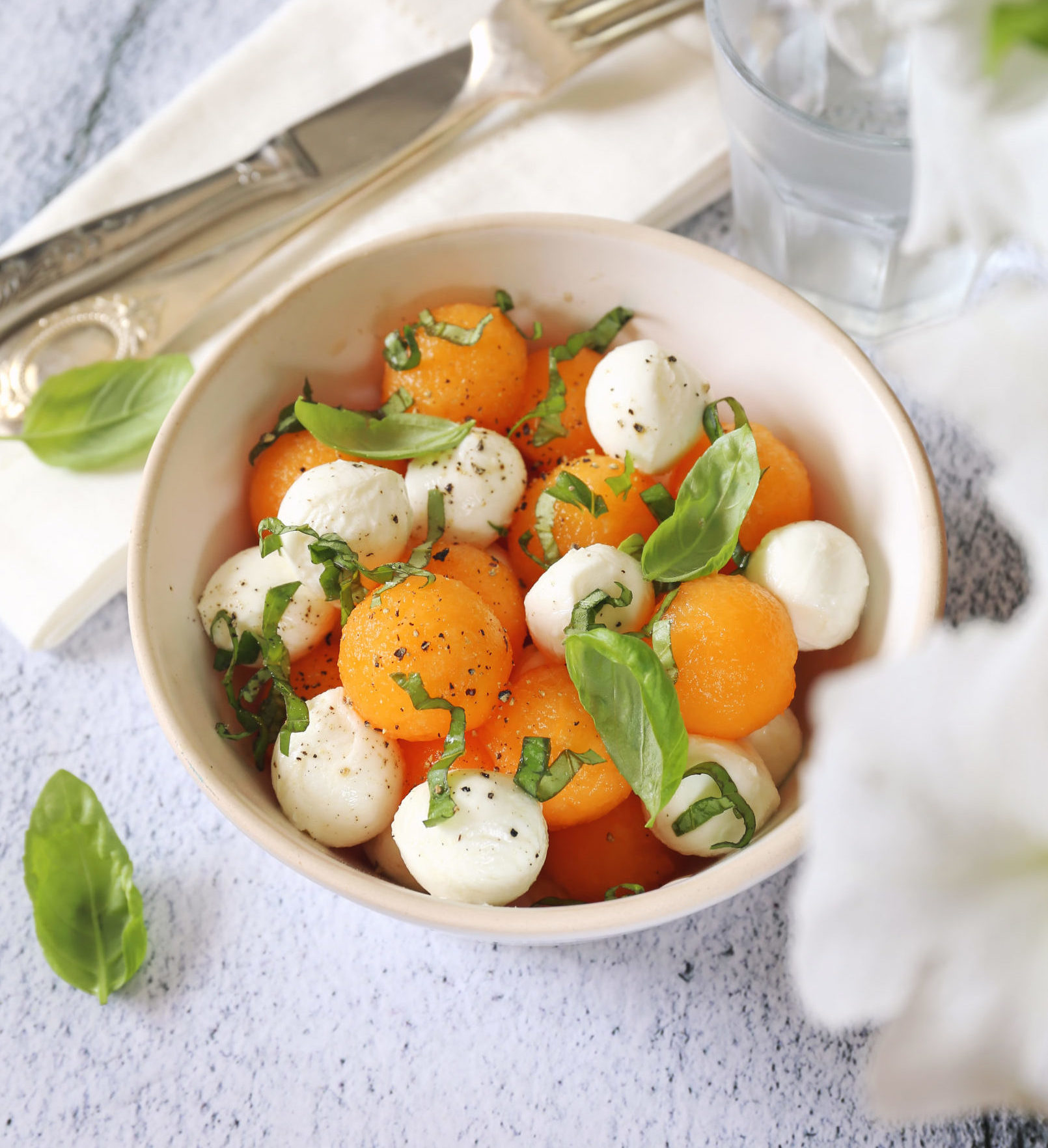 mozzarella melon